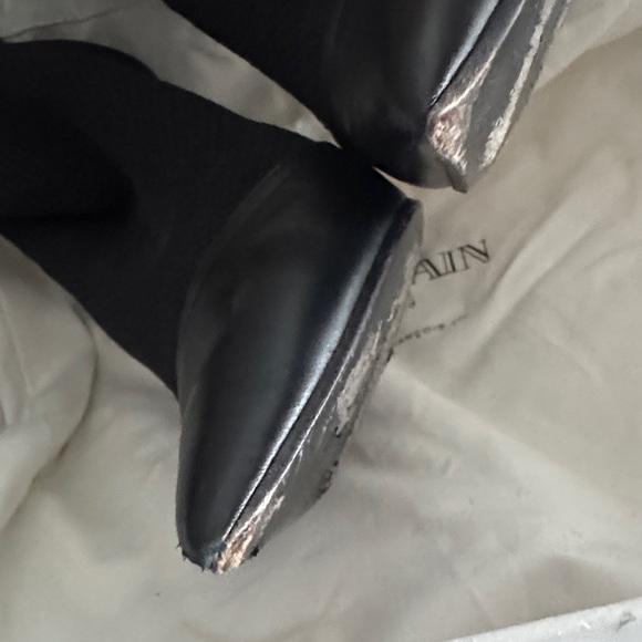 Balmain Black and Gold Heeled Ankle Boots - Picture 7 of 8